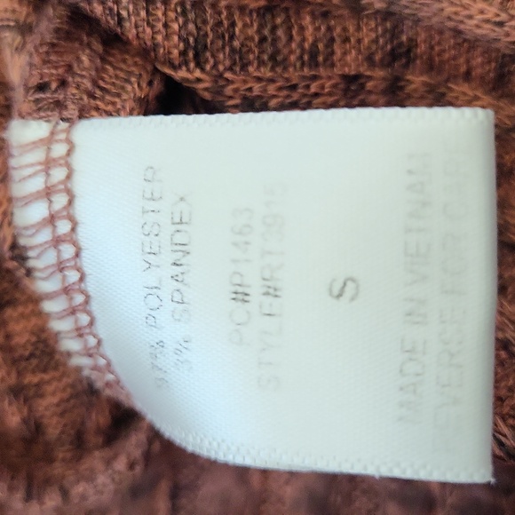 Womens long sleeve Sweater - Picture 5 of 6